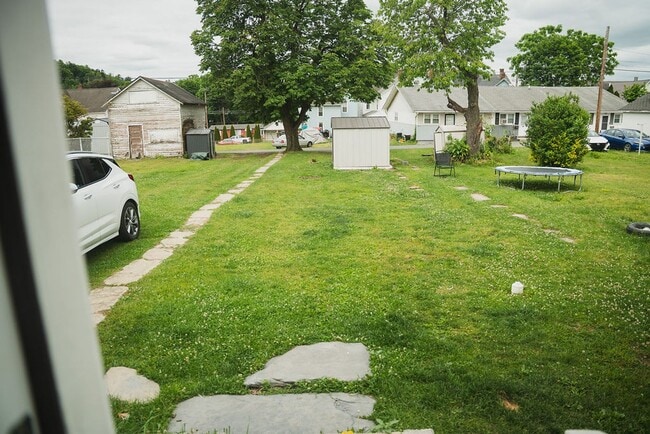 Building Photo - Fully Renovated 4BR Home – Move-In Ready with Spacious Layout & Modern Upgrades!
