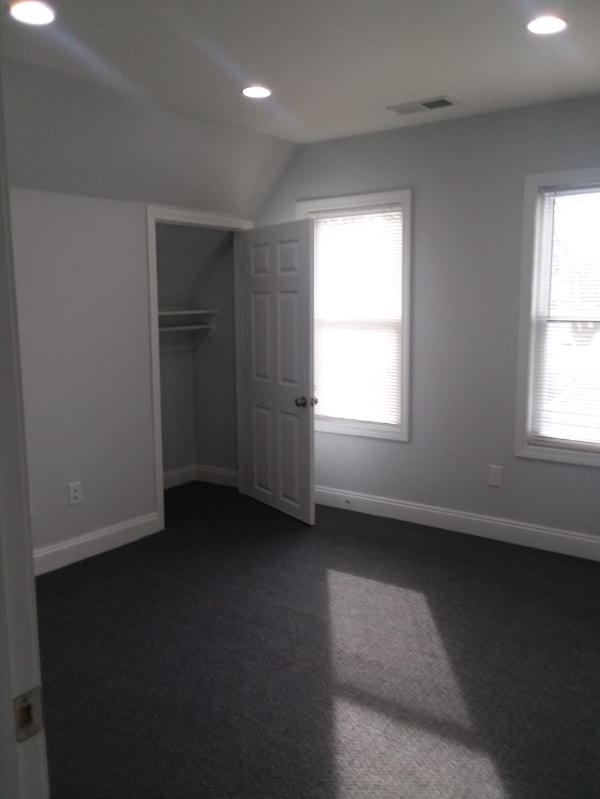 75 Temple St Unit 3, Stratford, CT 06615 Room for Rent in Stratford