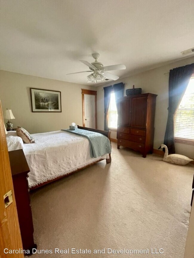 Foto del edificio - 3 br, 2 bath House - 707 West Street