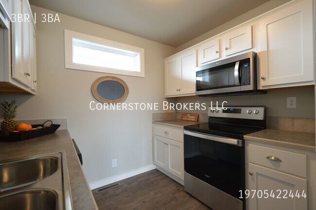 Foto del edificio - EXTERIOR BORDER 3 BEDROOM UNIT- JOIN OUR W...