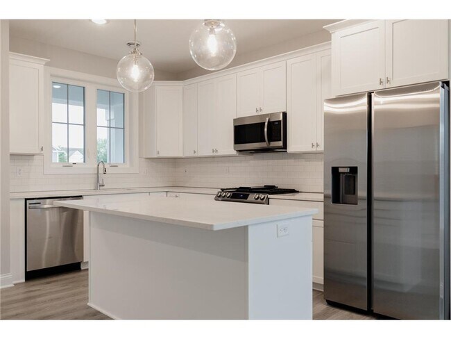 Building Photo - 3263 Mulberry Bay
