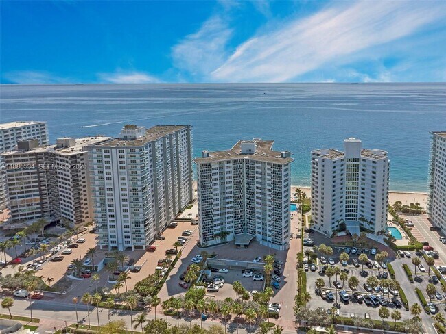Foto del edificio - 3700 Galt Ocean Dr