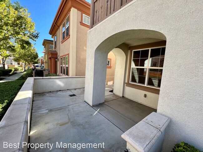 Building Photo - 3 br, 3 bath House - 446 Selby Ln