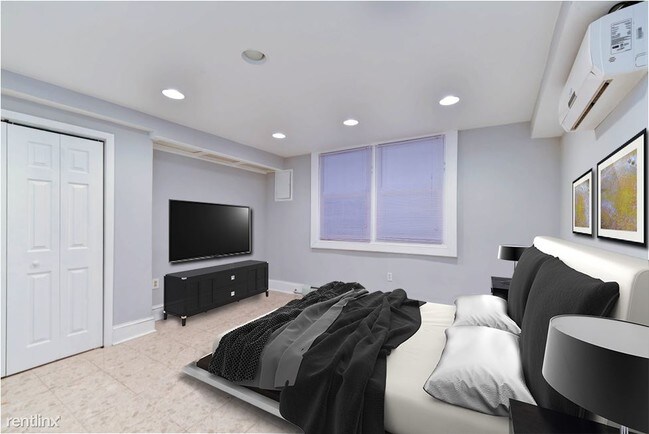 Building Photo - 2 br, 1 bath Apartment - 1824 13th St NW # 4M