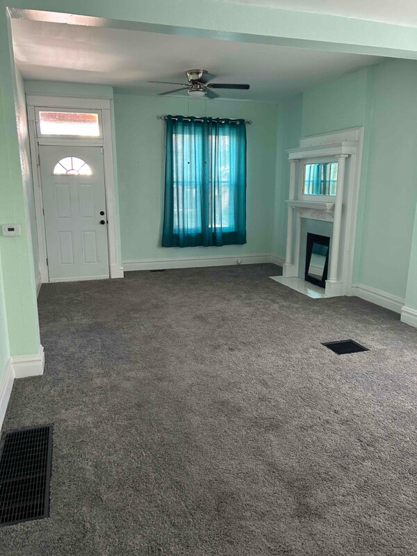 Foto del edificio - 4938 Quincy St