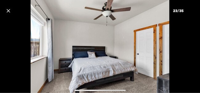 Building Photo - 349 W Buttercup Way