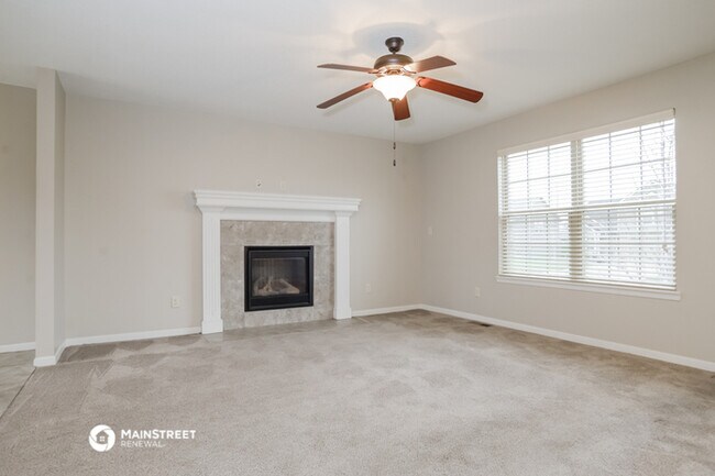 Building Photo - 805 Emerson Dr
