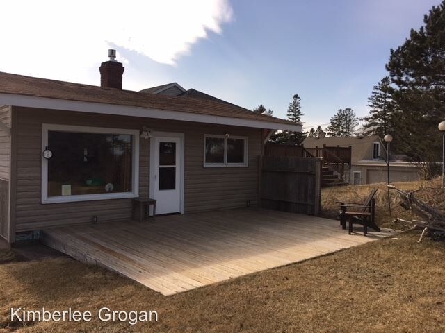 Foto del edificio - 1 br, 1 bath House - 3405 Lake Ave S