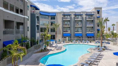 Resort Pool - The Crossings at Redlands