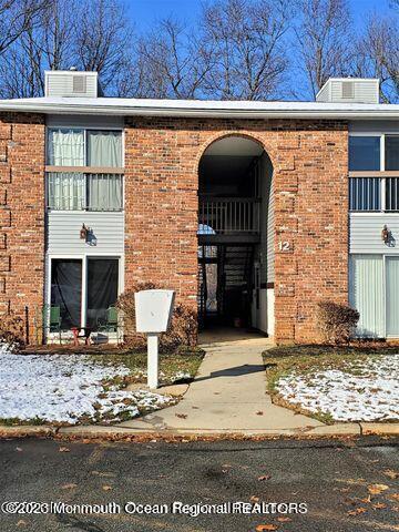 Primary Photo - 12 Phoenix Ct