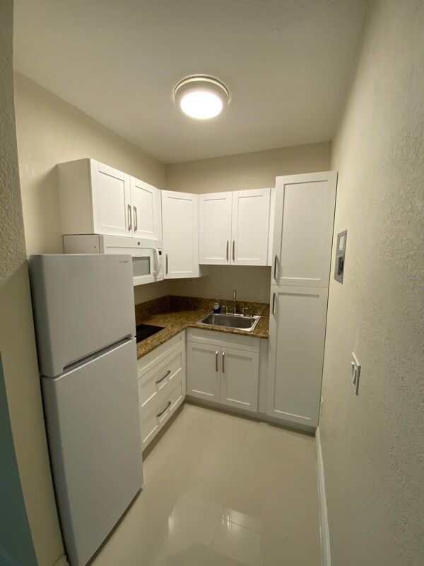 Photo - 12400 SW 97th Ave Apartment