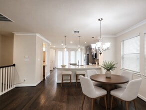 Building Photo - 10717 Madden Oaks Pl
