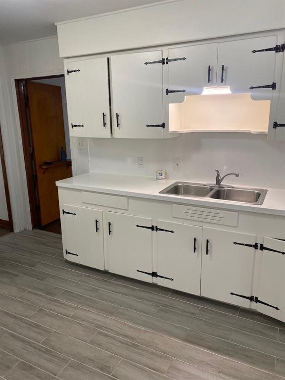 Building Photo - 10206 Oboe Dr