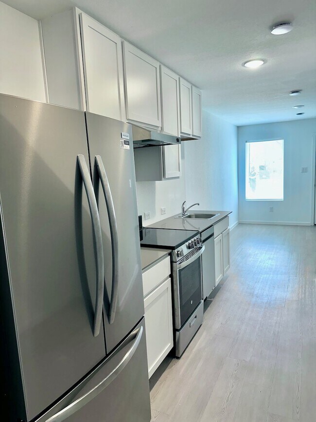 Foto del edificio - 5018 Primrose Rdg