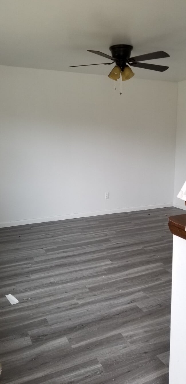Building Photo - 4315 Forestview Ct