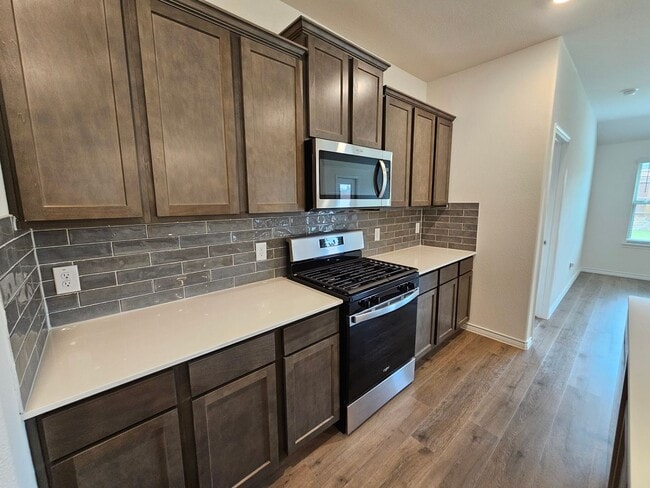 Building Photo - Beautiful 4-Bedroom Home in Lavon, TX – Co...