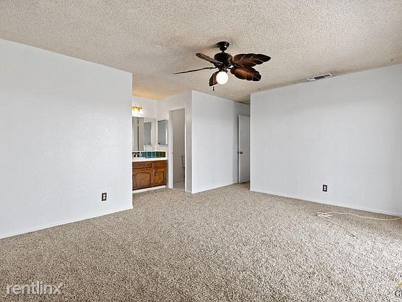 Building Photo - 3 br, 2 bath House - 3713 Adidas Ave