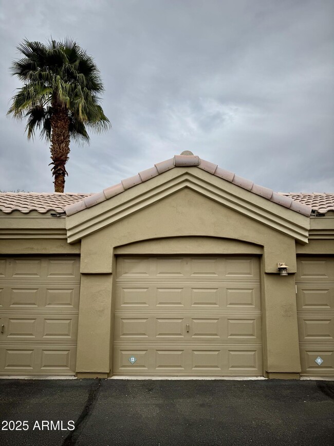 Building Photo - 5335 E Shea Blvd