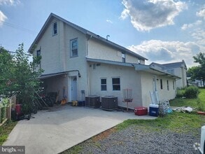 Building Photo - 1084 S Hanover St