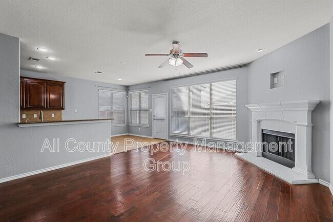 Foto del edificio - 13229 Larks View Point
