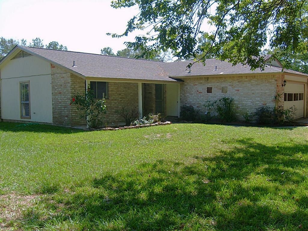 24 Night Hawk Pl, Spring, TX 77380 House for Rent in Spring, TX