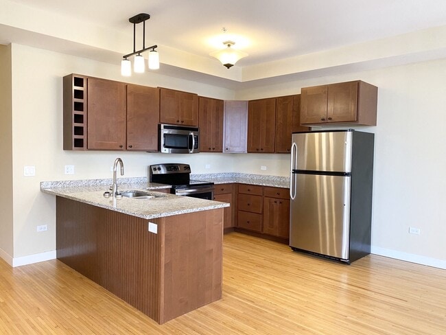 Interior Photo - Pioneer Endicott