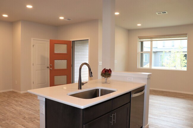 Building Photo - 5771 Soto Way