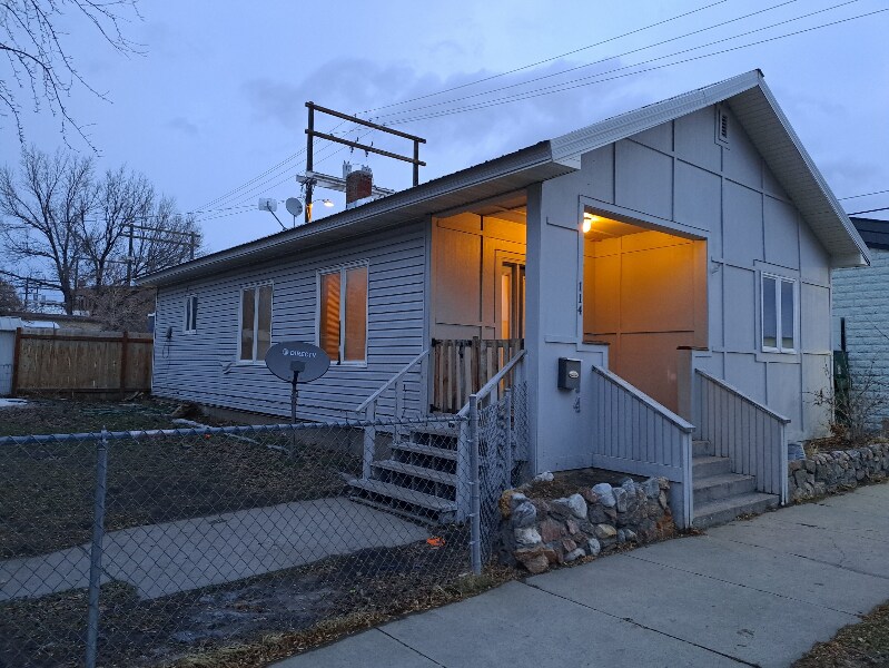 114 W Clark St, Livingston, MT 59047 House Rental in Livingston, MT
