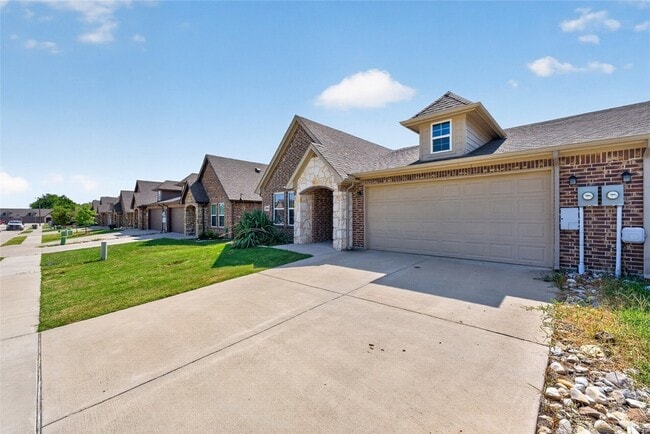 Building Photo - 8507 Christie Ln