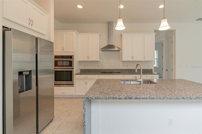 Foto del edificio - 13351 Camborne Pl