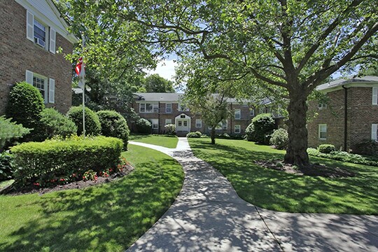 Short Hills Village Apartment Homes Apartments - Short Hills, NJ