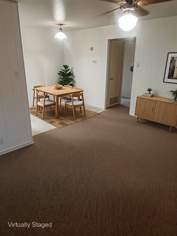 Foto del edificio - 2217 W Oak St