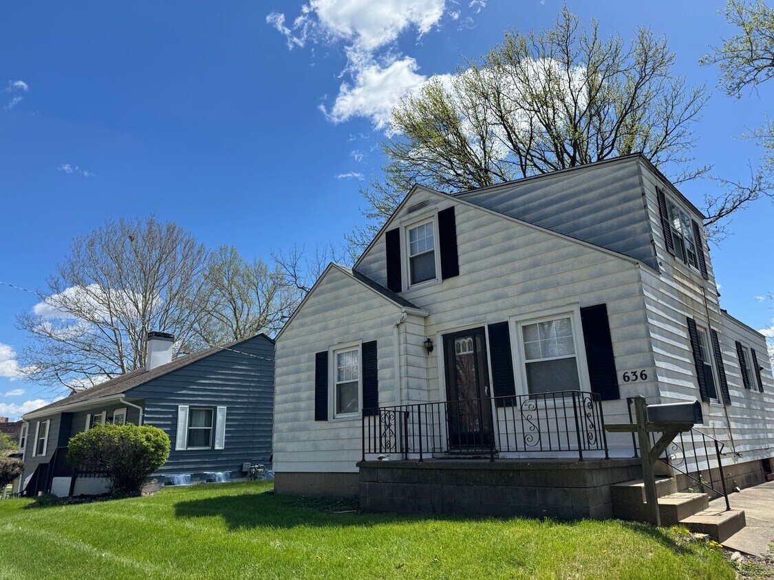 Primary Photo - Charming 3-Bedroom Home with Stylish Upgrades