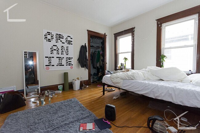Foto del edificio - 9/1 Spacious 4BR/2BA near Packard's Corner