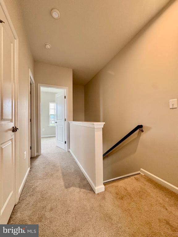 Foto del edificio - 509 Rolling Valley Dr