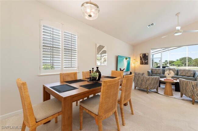 Foto del edificio - 1526 Vintage Ln