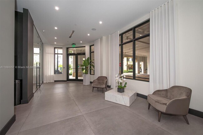 Foto del edificio - 4100 Salzedo St