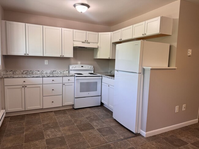 Photo - 2 bedroom, 1 bathroom in West Lebanon Apartment