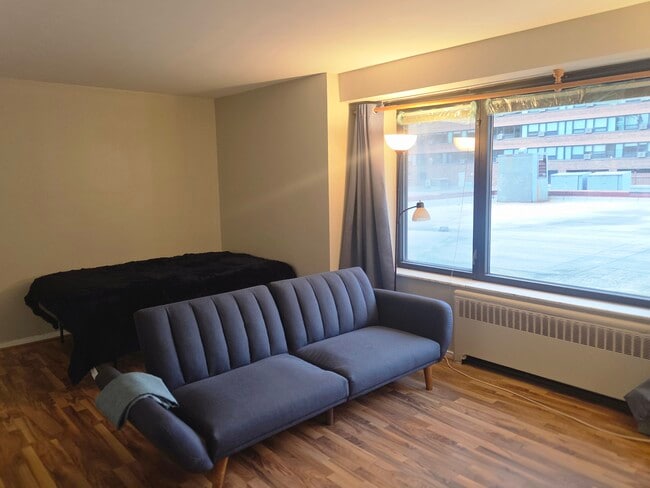 Foto del edificio - 3100 N Lake Shore Dr