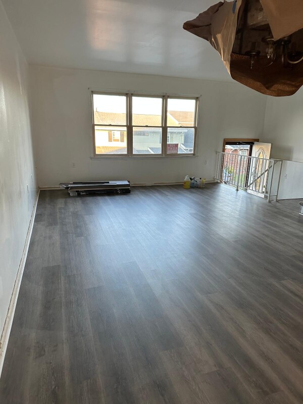 Foto del edificio - 235 Vista Dr