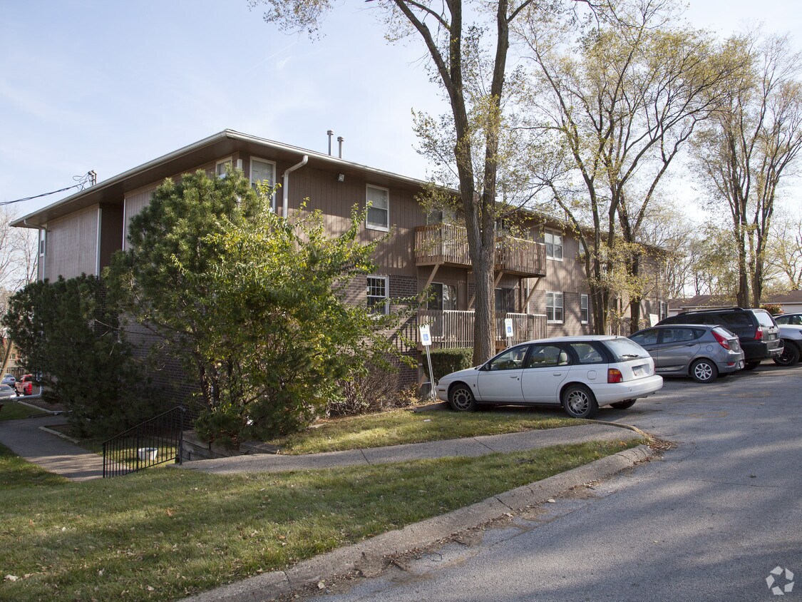 Primary Photo - 29 E McKinley Ave