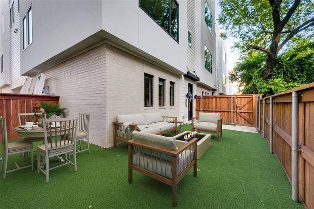 Foto principal - 2633 Reagan St