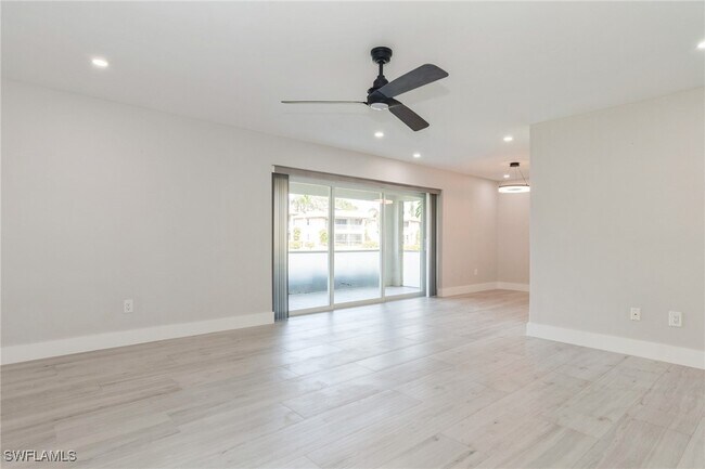 Foto del edificio - 1155 Sandpiper St
