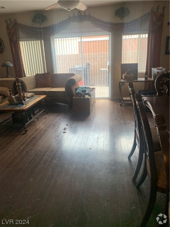 Apartments for Rent with Hardwood Floors Las Vegas