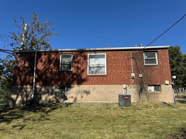 Building Photo - 7738 Canton Ave