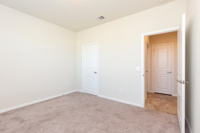 Foto del edificio - 10 Log House Ct