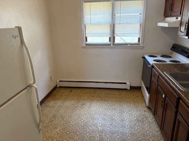 Foto del edificio - 230 Ambridge Ave