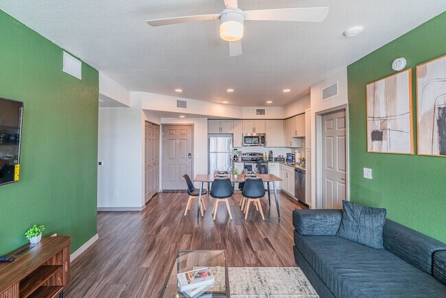 Foto del edificio - 9600 W Georgia Ave