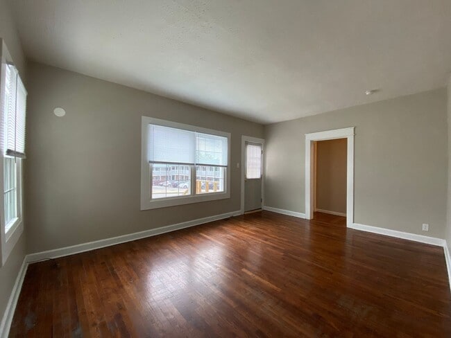 Building Photo - Available August 20th, 2026!