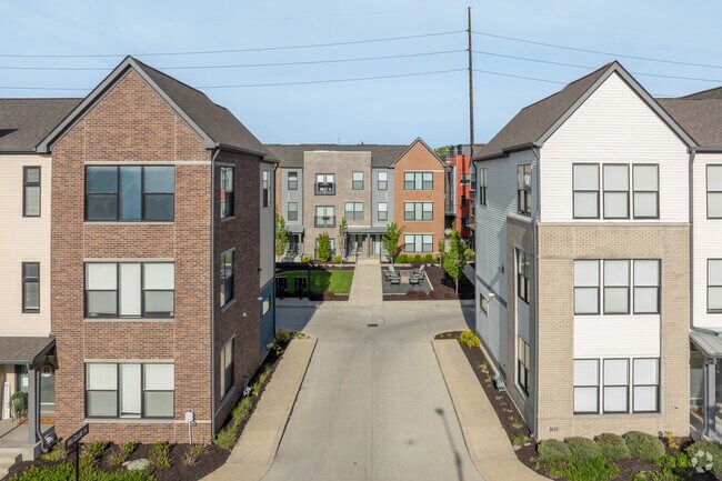 Building Photo - Tinner Park West
